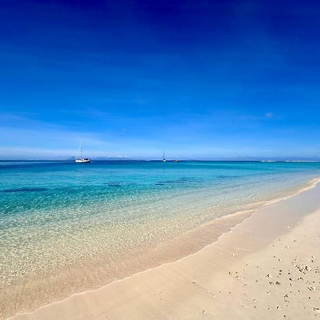 Meri Lodge Huahine Фар Экстерьер фото